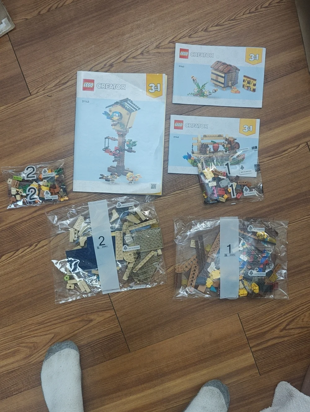 Lego Creator Birdhouse Set 31143